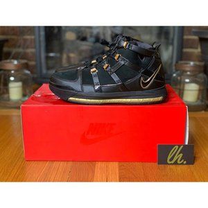 Size 10.5 Nike Lebron 3 "Black Gold"